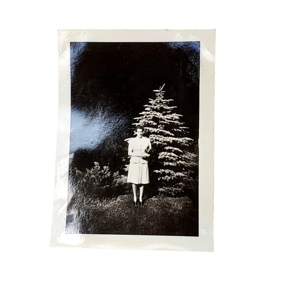 Vtg Lady Posing Near Tree at Night Original Monochrome Photography Found - Picture 1 of 4